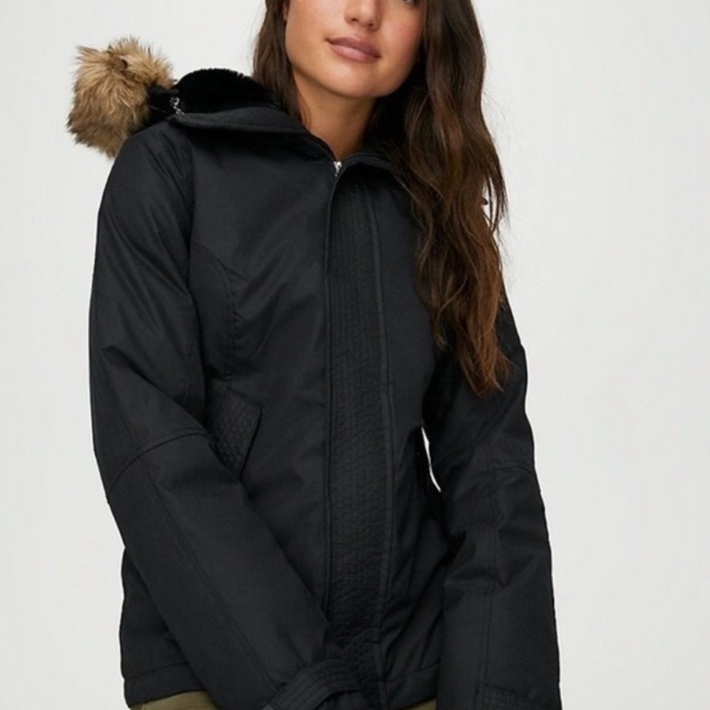 Aritzia vail jacket